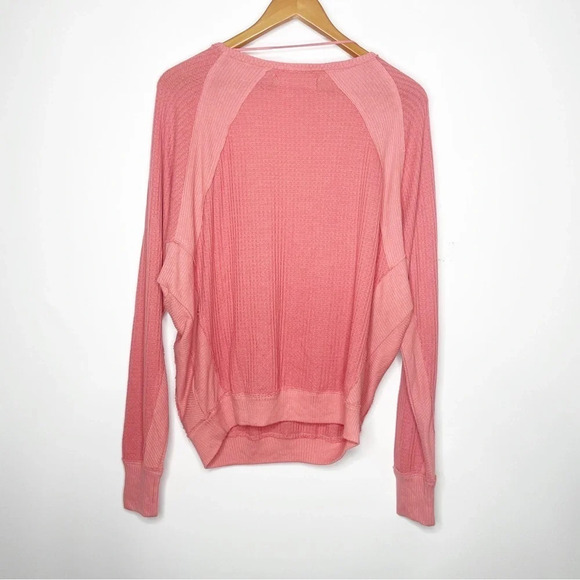 We The Free Santa Clara Oversized Coral Pink V-neck Size Small - Picture 5 of 5